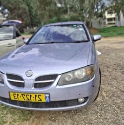 2006 Nissan almera