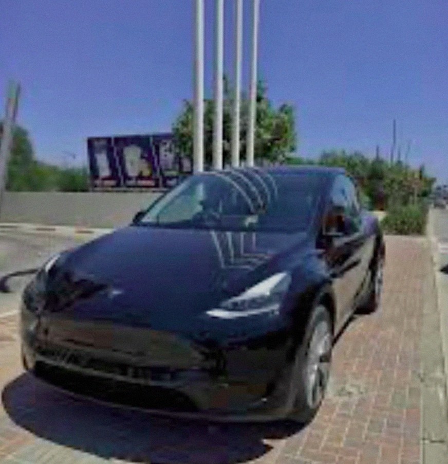 Tesla Y 2024
