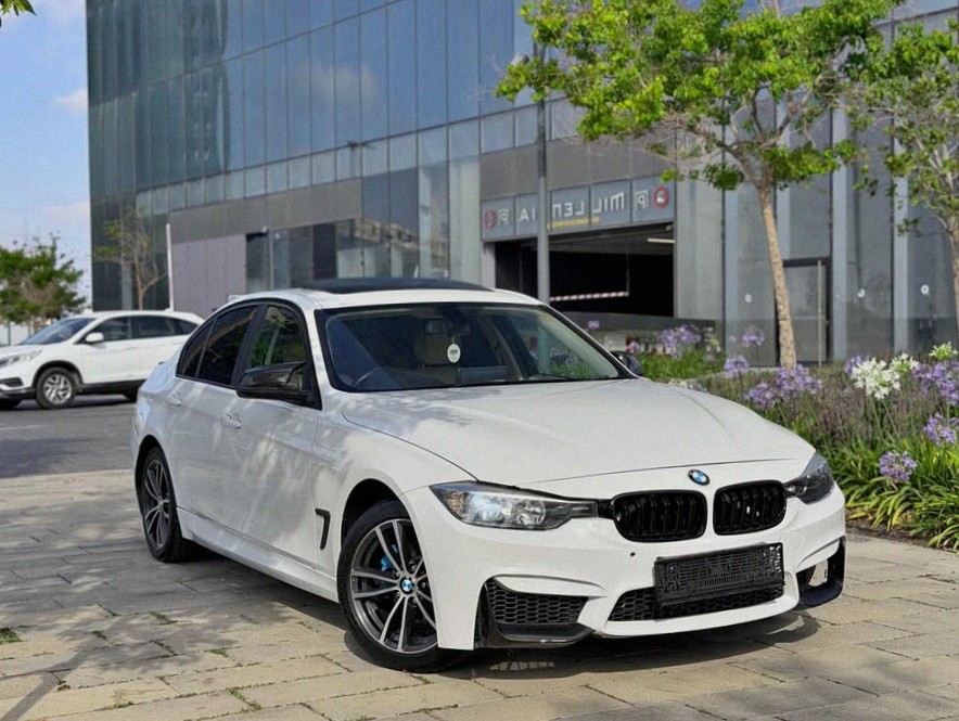 BMW 318i 2017