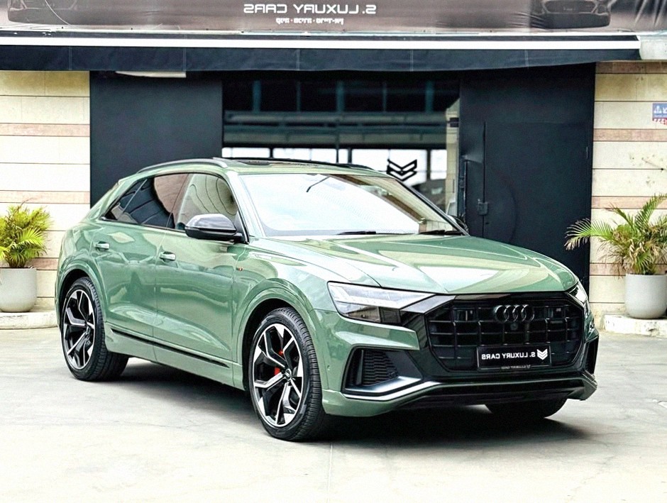 Audi Q8 2023