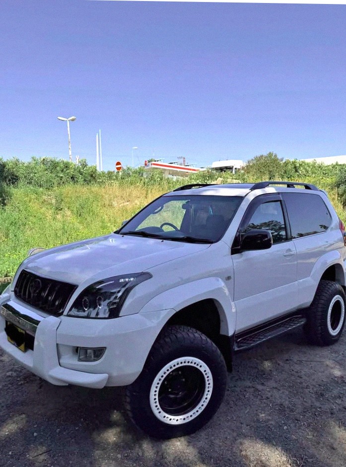 Toyota Land Cruiser 2003