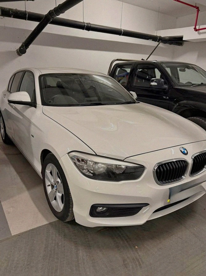 BMW i118 2016