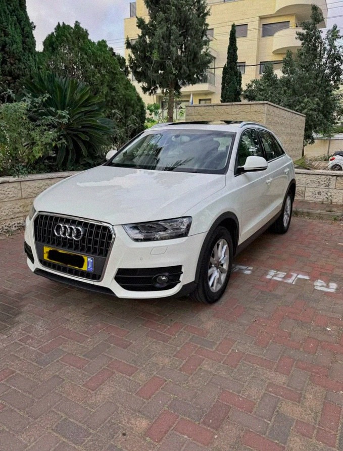 Audi Q3 Quattro 2012