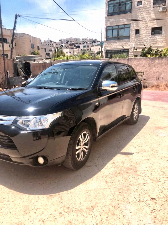 Mitsubishi Outlander 2015