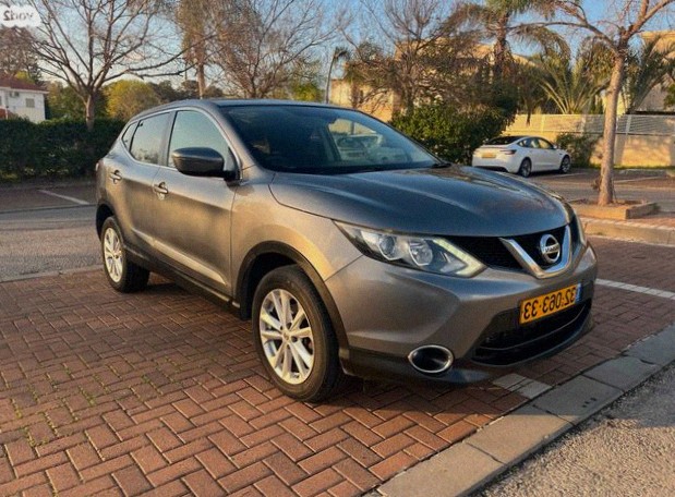 نيسان قشقاي 2015 Visia أوتوماتيك بنزين 1.2