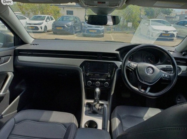 Альбер Volkswagen Passat SE Автомат Бензин 2.0 (174 л.с.) 2021