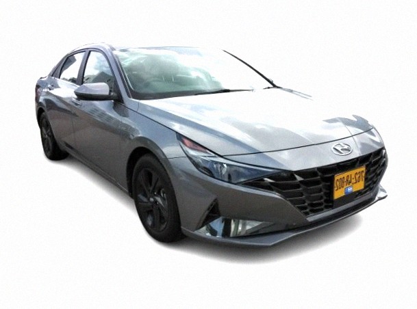 Hyundai Elantra 2022