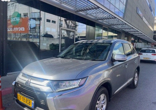 Mitsubishi Outlander 4X2 Intense 2019