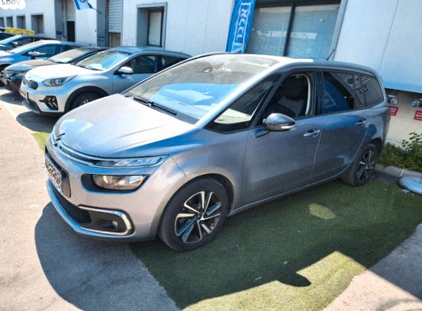 Citroën C4 Picasso Exclusive автомат минивэн / MPV 7 мест 1.2 (130 л.с.)
