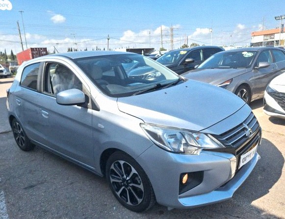 Mitsubishi Space Star 2022