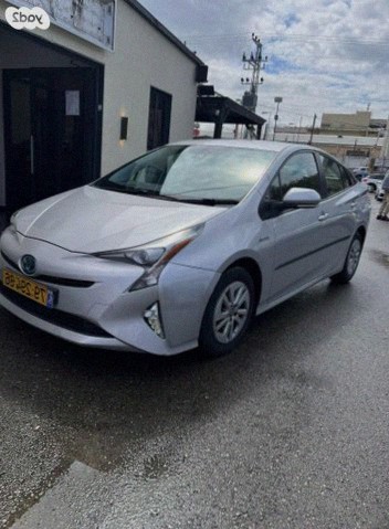 Toyota Prius 2017