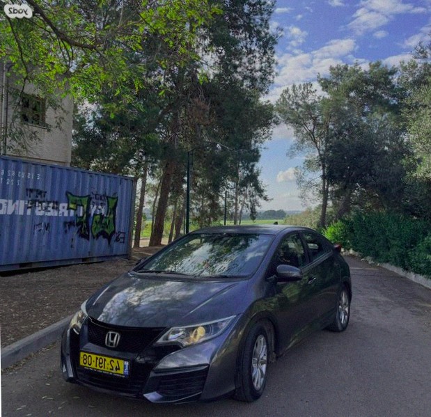 Honda Civic Comfort אוט׳ Hatchback 5 דלתות 1.8 (142 כ״ס)