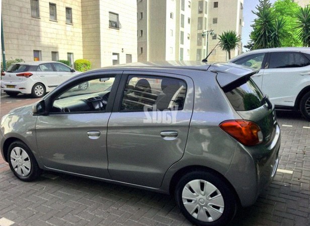 Mitsubishi Space Star 2016