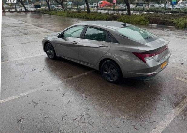 Hyundai Elantra 2022