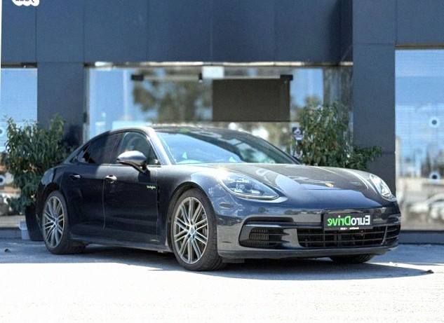 Porsche Panamera 2018