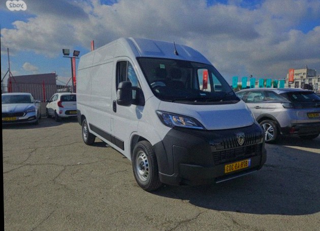 Peugeot Boxer L4-H3 Long High Roof Auto 2.2 (180 hp)