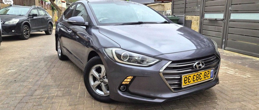 Hyundai Elantra 2016