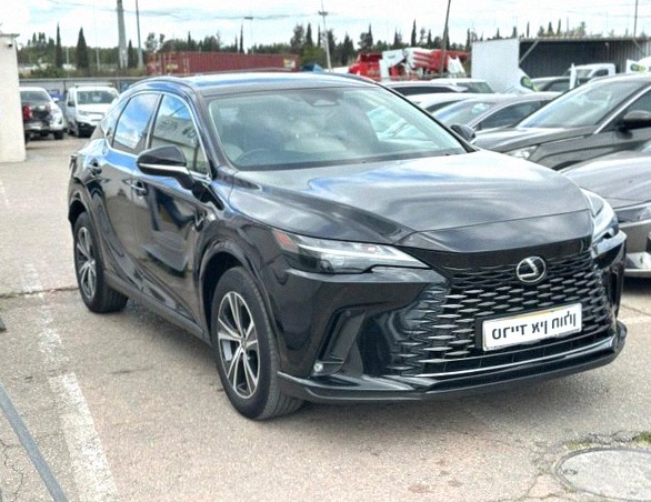 Lexus RX 2023