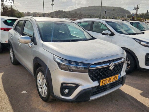 Suzuki S-Cross 2023