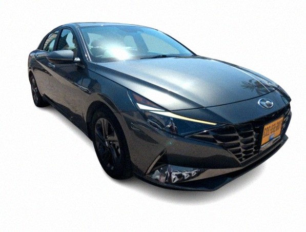 Hyundai Elantra 2022