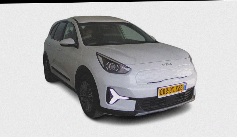 Kia Niro Plus LX Plug-in אוט׳ 1.6 (141 כ״ס)