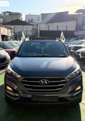 Hyundai Tucson 2016 3-й владелец 4X2 Open Sky