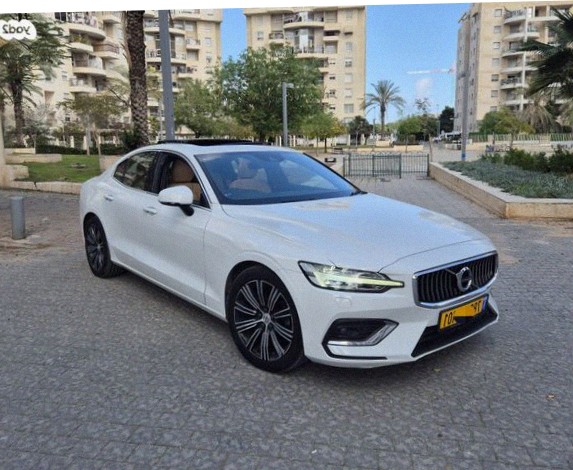Volvo S60 2019