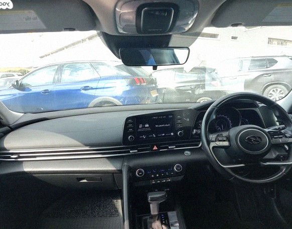 هيونداي إلنترا بريميوم هايبرد أوتوماتيك 1.6 (139 حصان) 2023