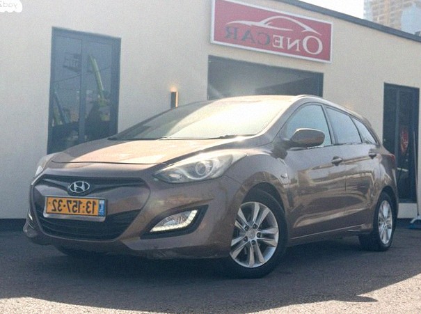 Hyundai i30 2015