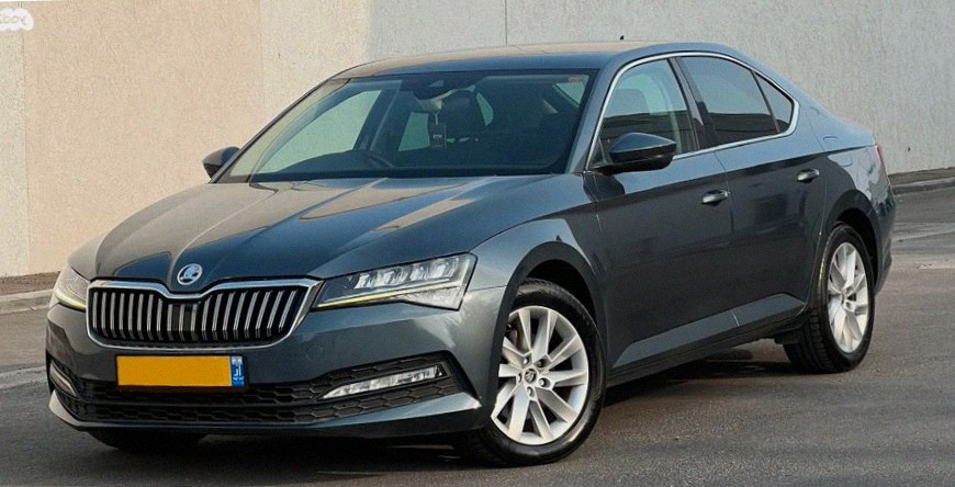 Skoda Superb 2022