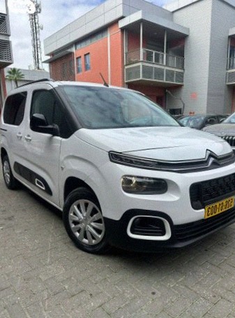 סיטרואן ברלינגו Shine אוט׳ קומבי 5 מק 6 דל 1.5