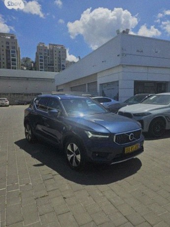 Volvo XC40 2022
