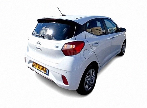 Hyundai i10 2021