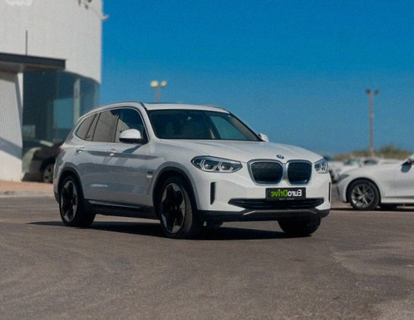 BMW iX3 2021
