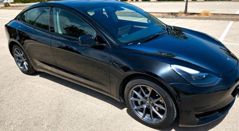 Tesla Model 3 2021