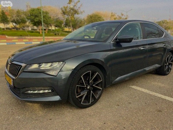 Skoda Superb 2020