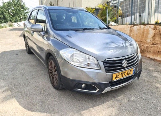 Suzuki Crossover 2015