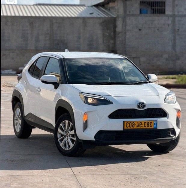 Toyota Yaris Cross Urban אוט׳ 1.5
