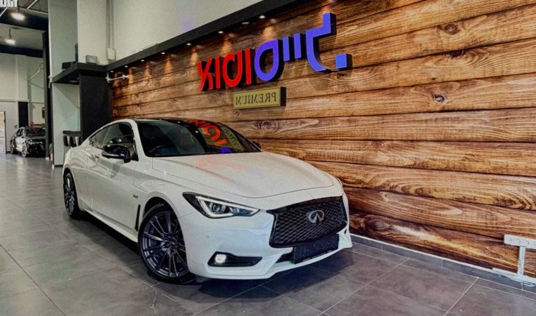 Infiniti Q60 2018