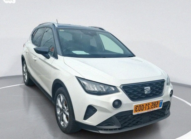 SEAT Arona 2023