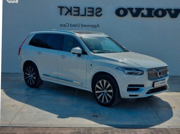 Volvo XC90 Inscription Plug-in Auto 2.0 (390 HP)