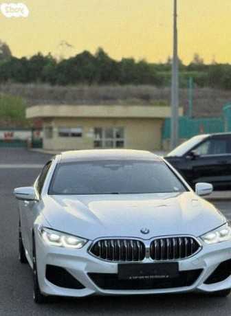 BMW 8 Series 2021