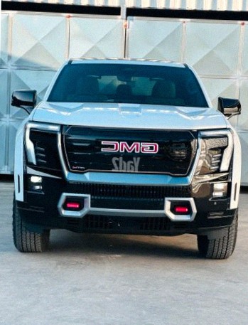 GMC Sierra EV