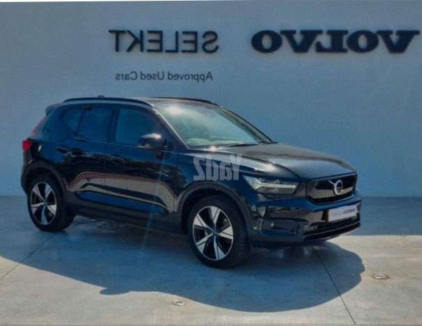 Volvo XC40 2022 • Электрический Автомат