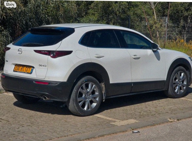 Mazda CX-30 2024