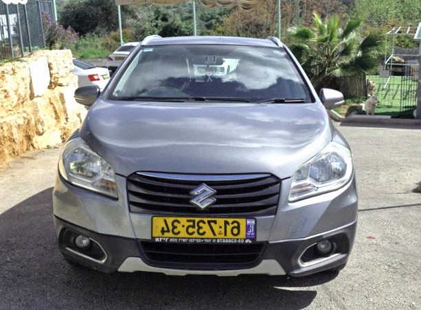 Suzuki Crossover 2015