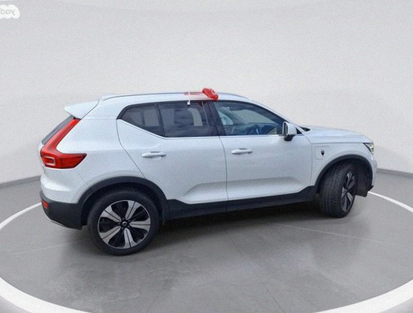 Volvo XC40 2022