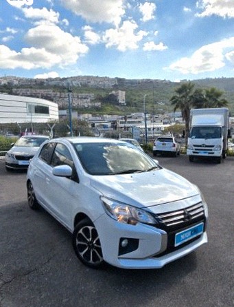 Mitsubishi Space Star 2021