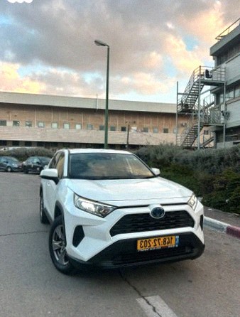 Toyota RAV4 2022 E-Volve هجين