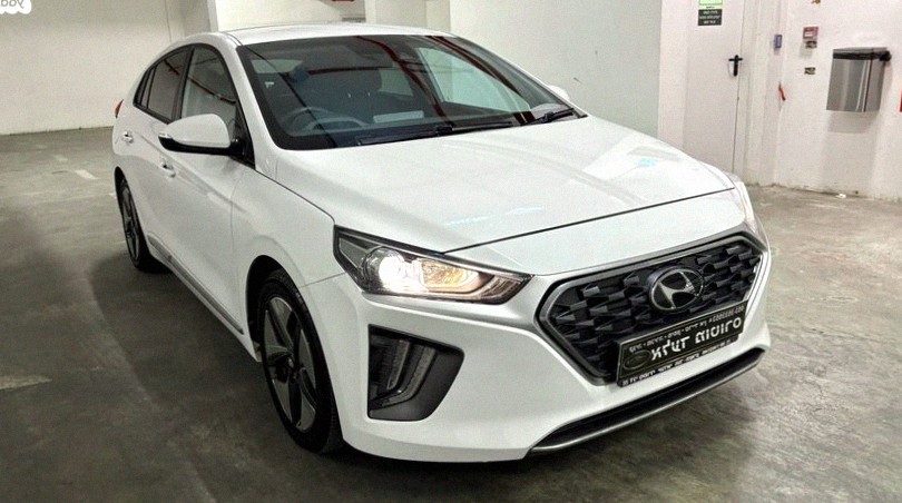 Hyundai Ioniq 2021